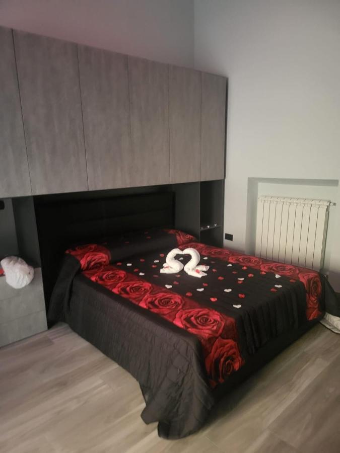 Giovi'S Apartments カステッランマーレ・ディ・スタービア エクステリア 写真