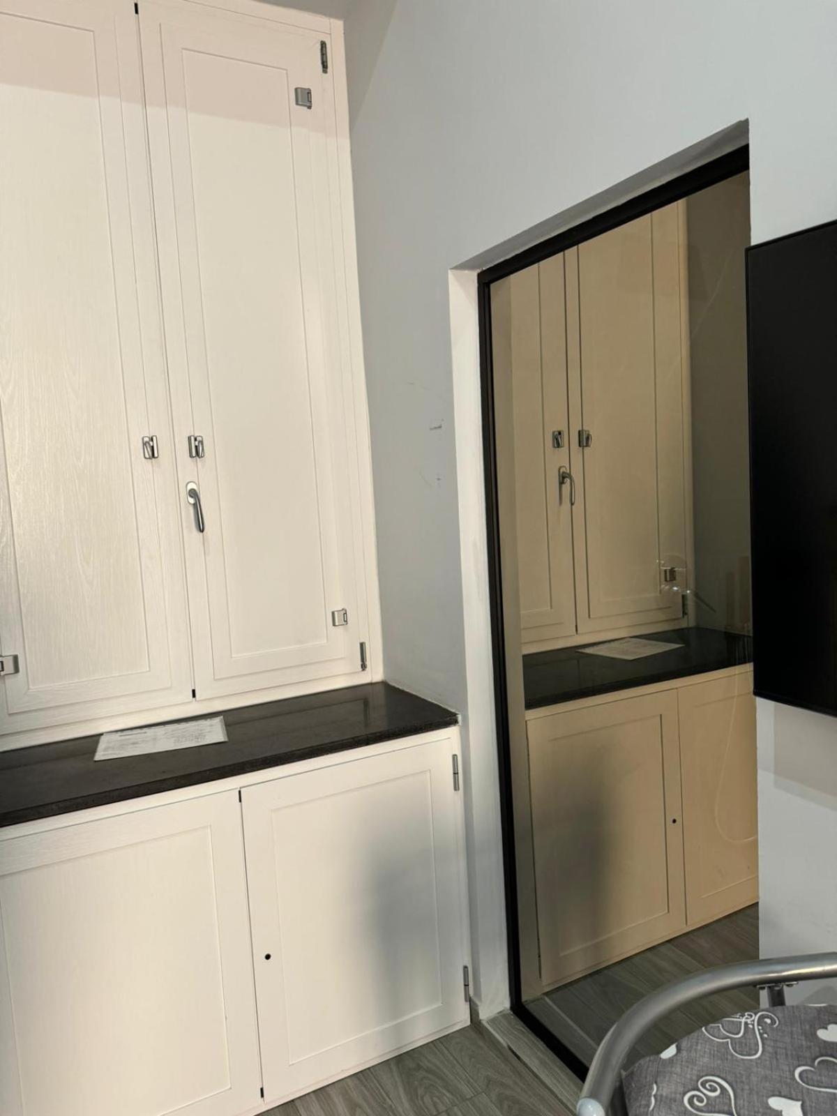 Giovi'S Apartments カステッランマーレ・ディ・スタービア エクステリア 写真